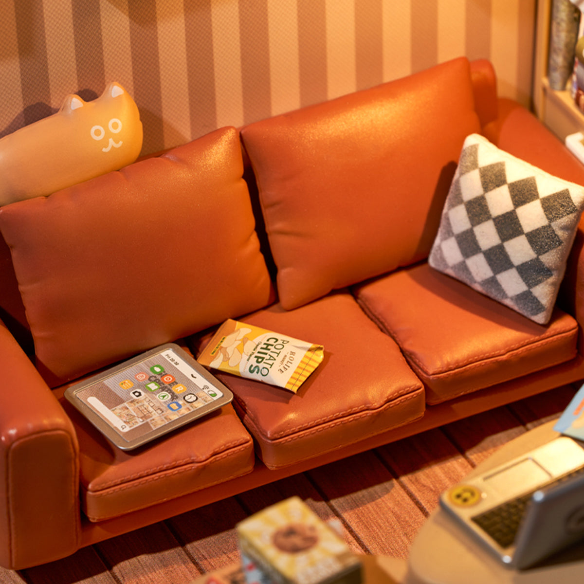 Rolife: Cozy Living Lounge - Super Store Plastic DIY Miniature Puzzle