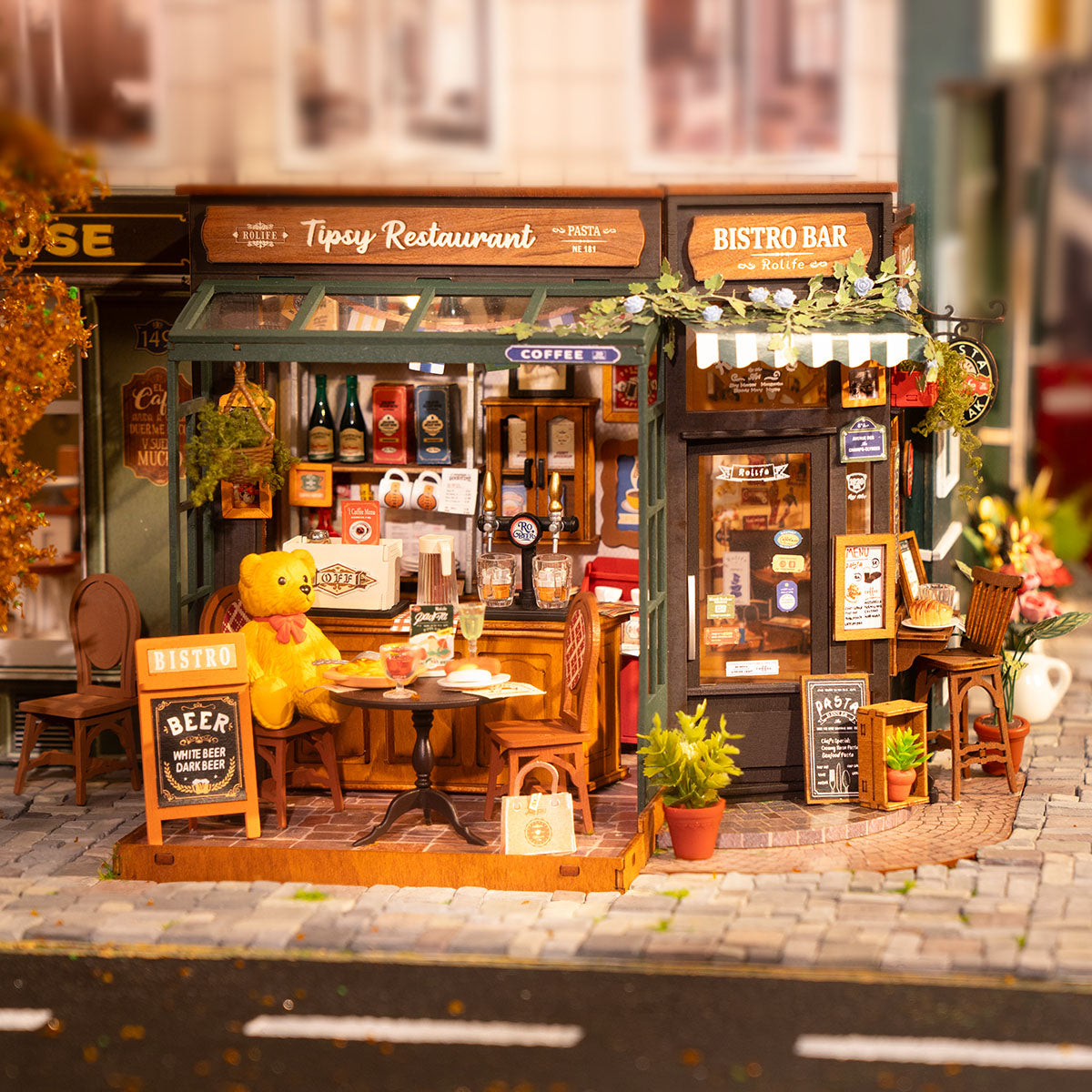 Rolife: Tipsy Restaurant DIY Miniature Puzzle