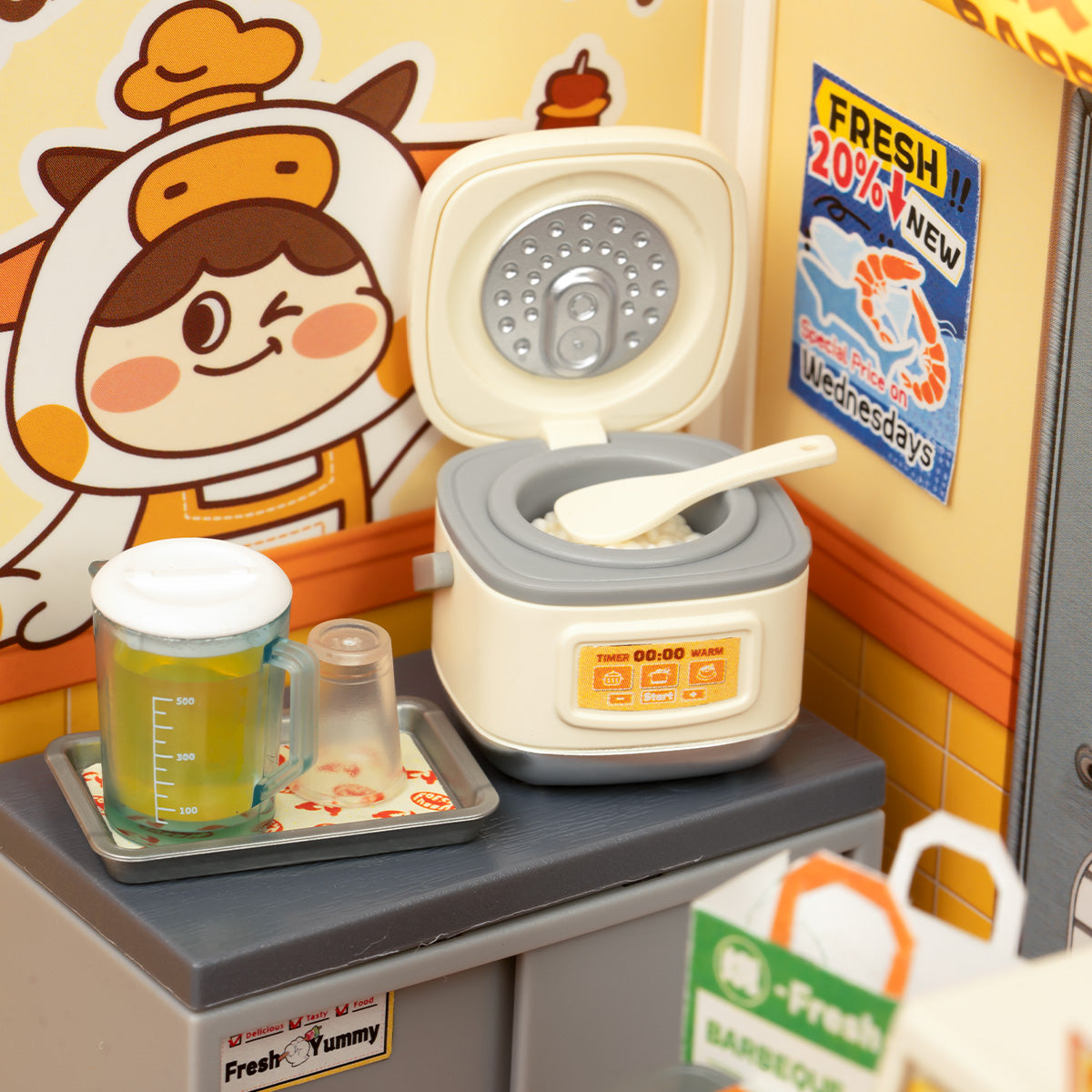 Rolife: Night Out Food Stall - Super Store Plastic DIY Miniature Puzzle