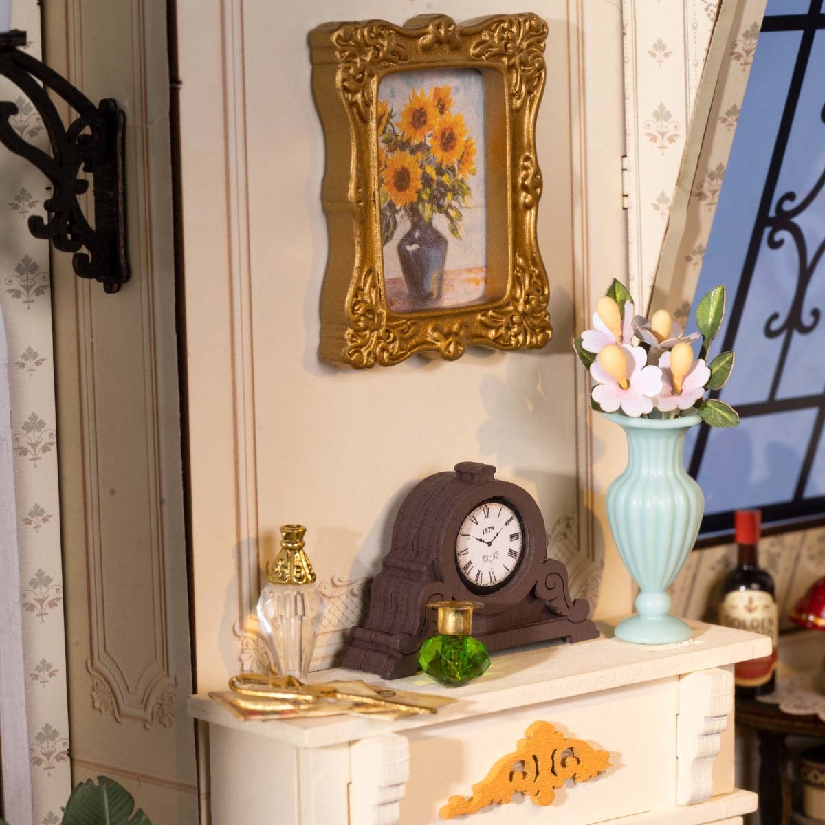 Rolife: Catherine's Living Room DIY Miniature Puzzle
