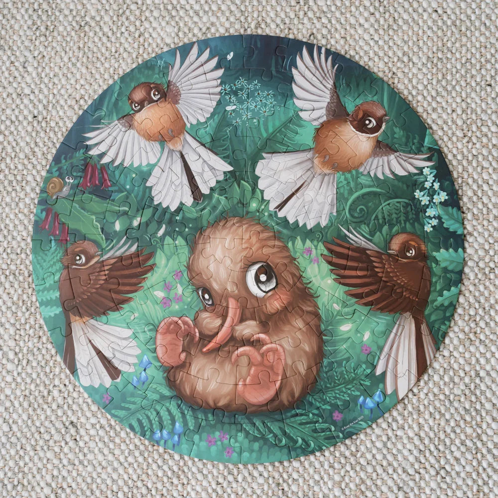 Fantail Flurry Round Puzzle - 100 piece