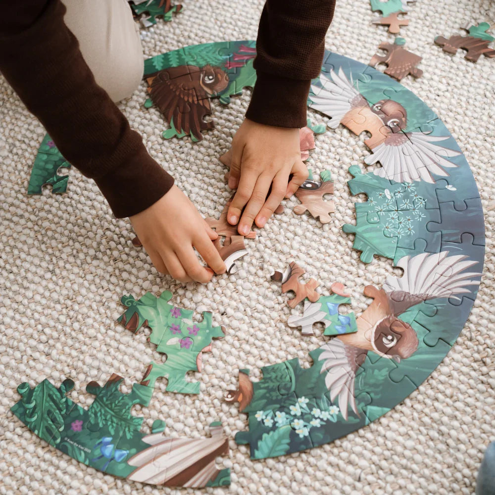 Fantail Flurry Round Puzzle - 100 piece