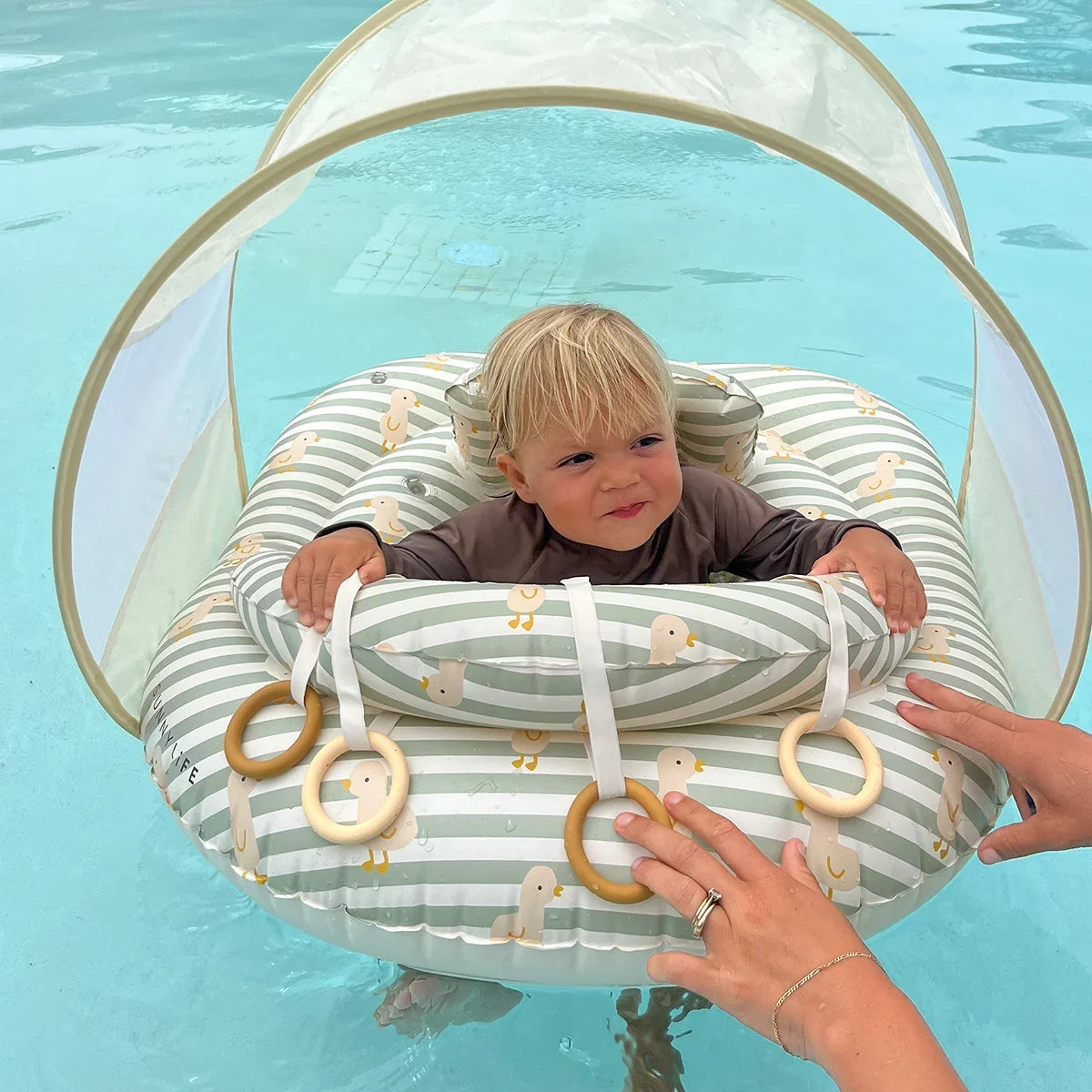 Sunnylife: Interactive Baby Float Duck - Sage Stripe
