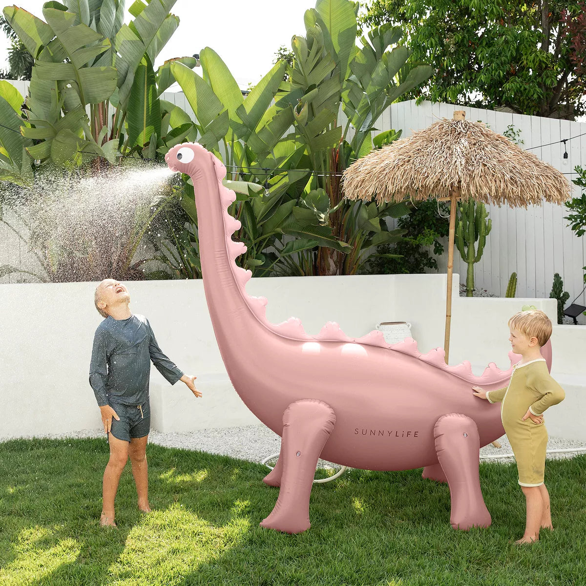 Sunnylife: Dino Giant Sprinkler Into the Wild - Pink