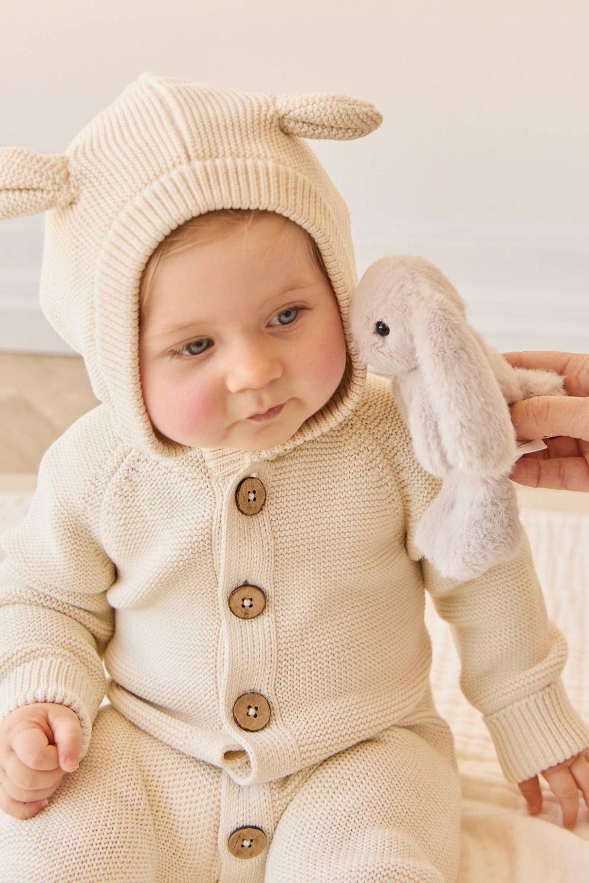 Snuggle Bunnies - Little Penelope - Beige 15cm