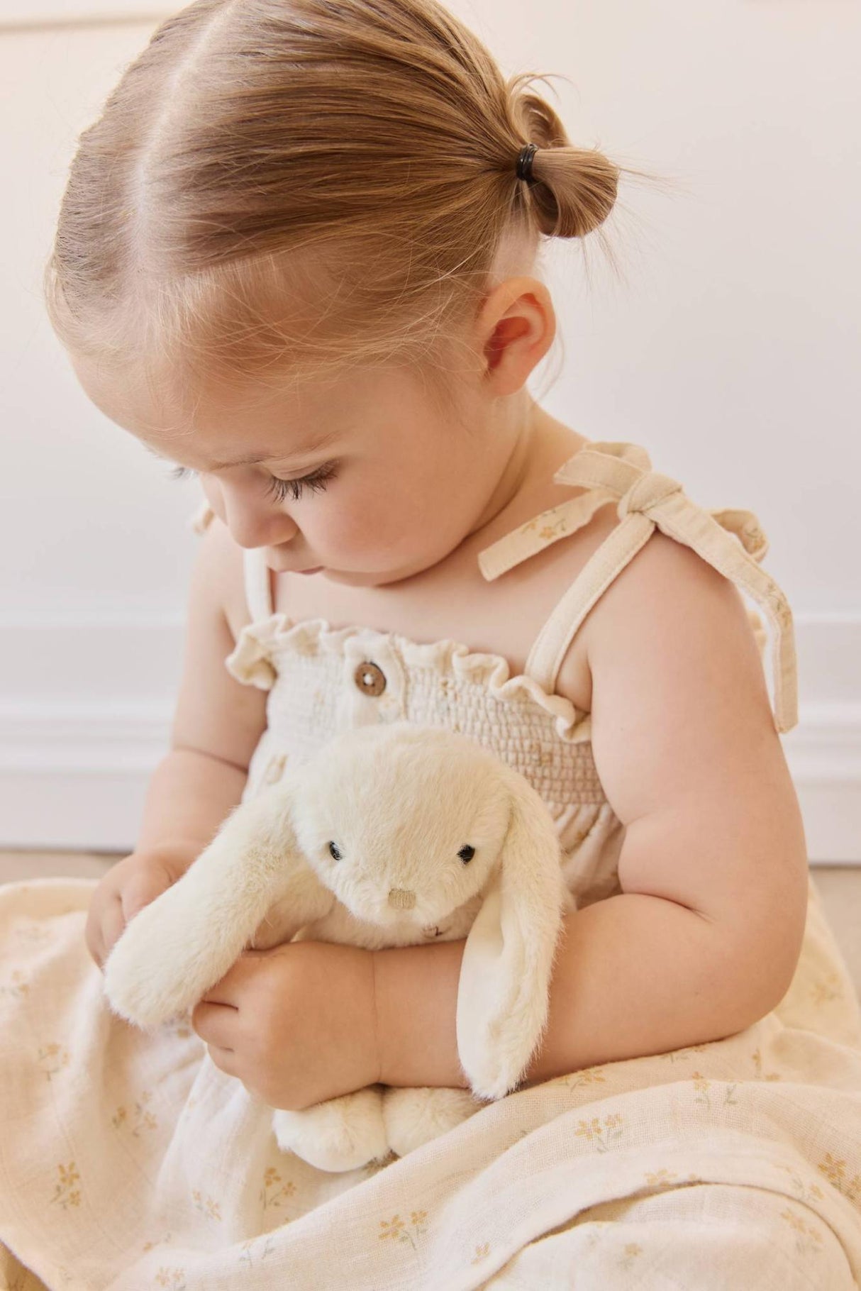 Snuggle Bunnies - Little Penelope - Sunshine 15cm