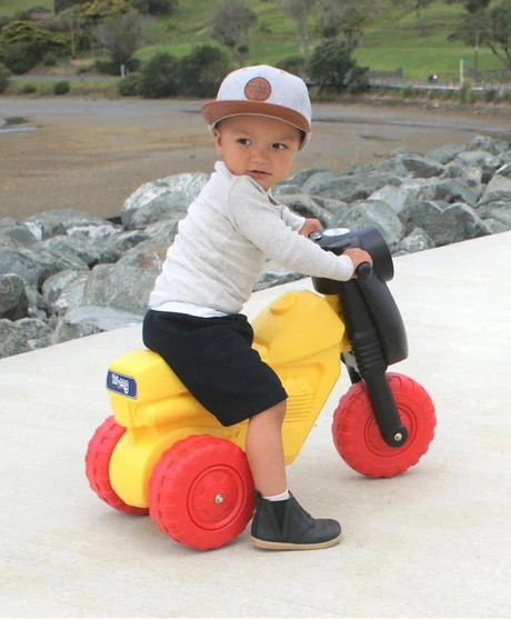 Tri-ang: Motorbike