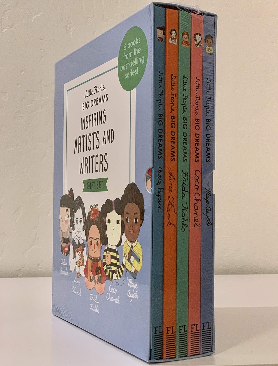 Little People, Big Dreams Inspiring Artist and Writers Gift Set