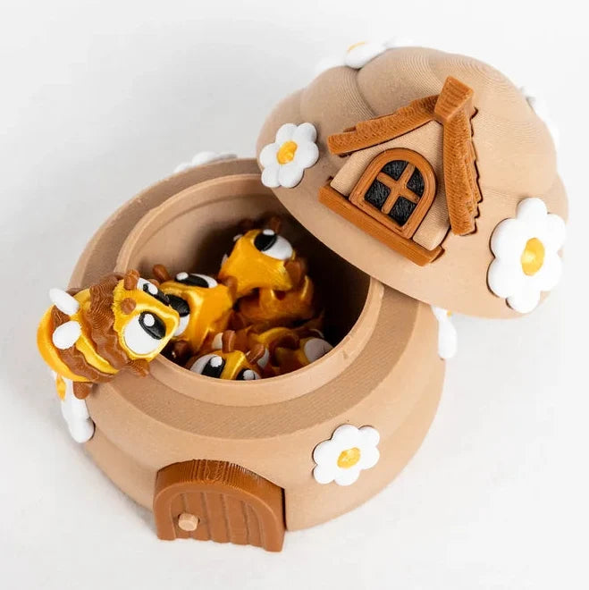 Turtle Creations: Beehive & Bees