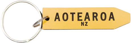 Ian Blackwell: Give Me A Sign Keyring - Aotearoa